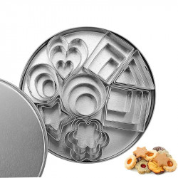 24 Pieces Cookie Cutters Set (Assorted Sizes)