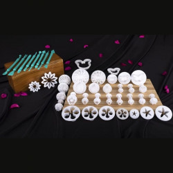 42 Pieces Plunger Cutter And Sculpting Tools Set
