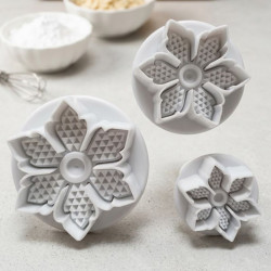 6 Petal Flower Embossing Plunger Cutter Set of 3