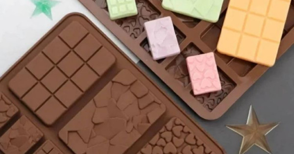 12 x Plain Chocolate Bar Moulds 4 Sheets of 3 Cavities 