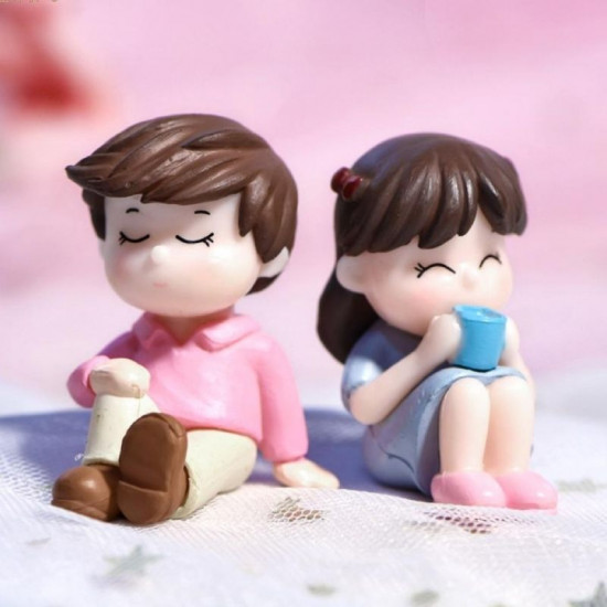 Cute Couple Miniature Figurines (Style 10)