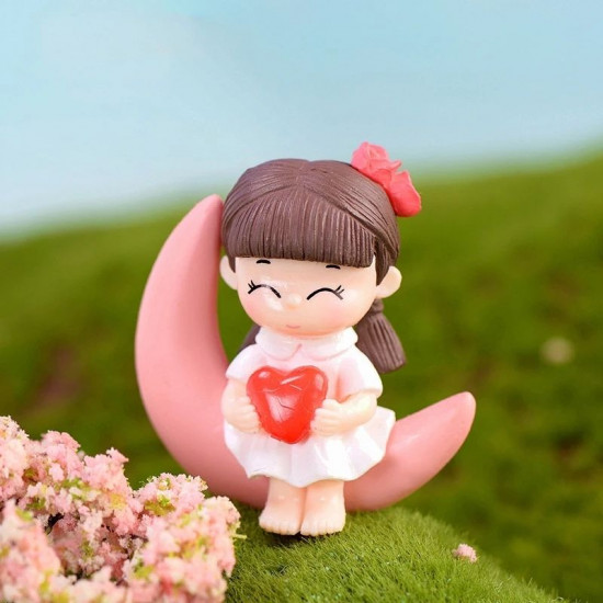 Cute Couple Miniature Figurines (Style 13)