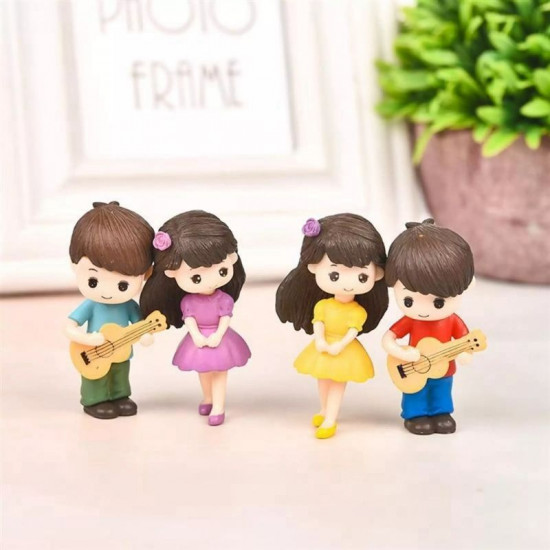 Cute Couple Miniature Figurines (Style 5)