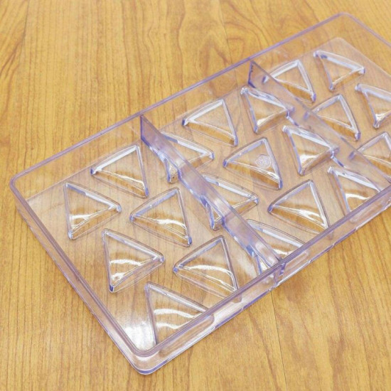 Triangle Shape Polycarbonate Chocolate Mould