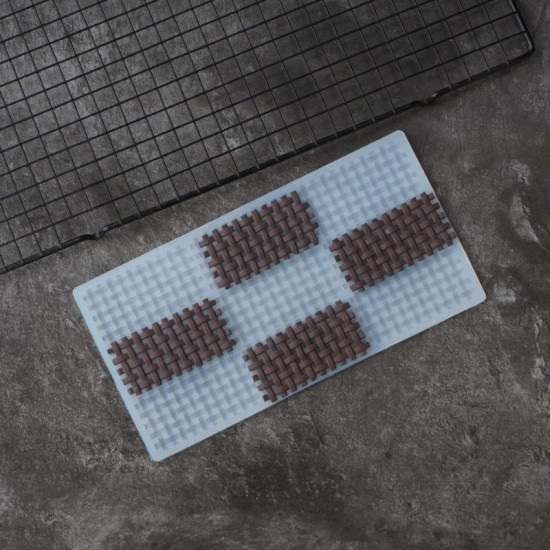 Silicone Chocolate Garnishing Mould - Basketweave