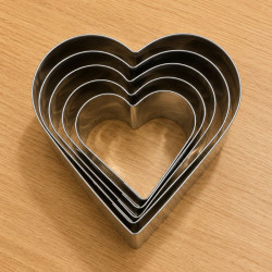 Heart Shape Stainless Steel Cookie Cutter (Set of 5)