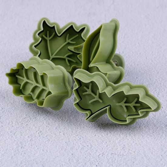 Leaves Plunger Cutter Set of 4 Pieces
