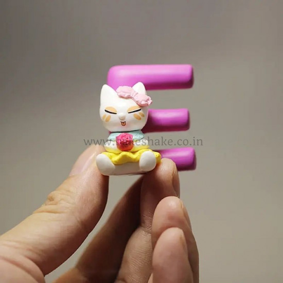 Love Cats Miniature (Set of 4)
