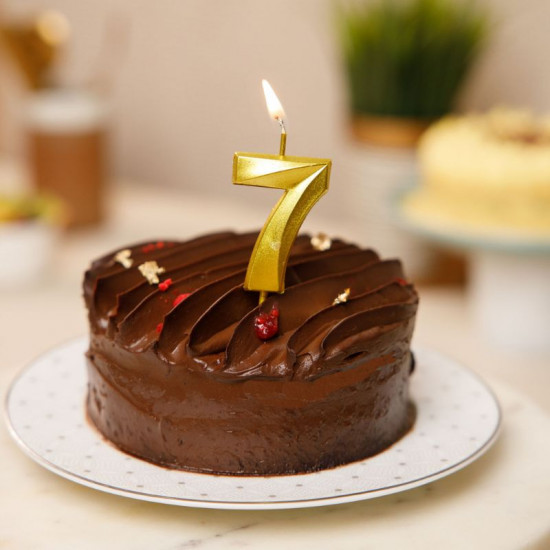 Metallic Finish 7 Number Candle - Golden