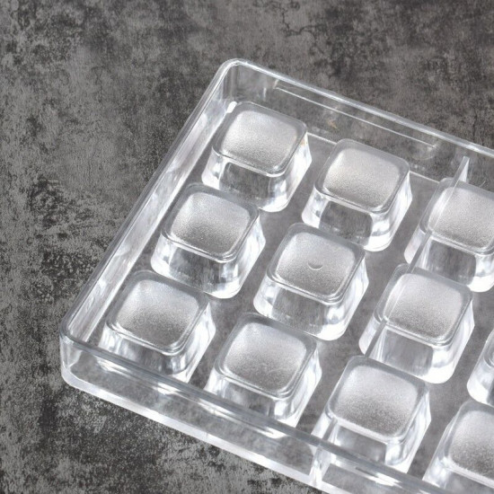 Cube Shape Polycarbonate Chocolate Mould