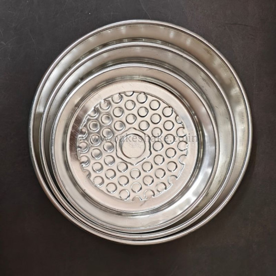 Round Design Aluminium Cake Mould (Set of 3)