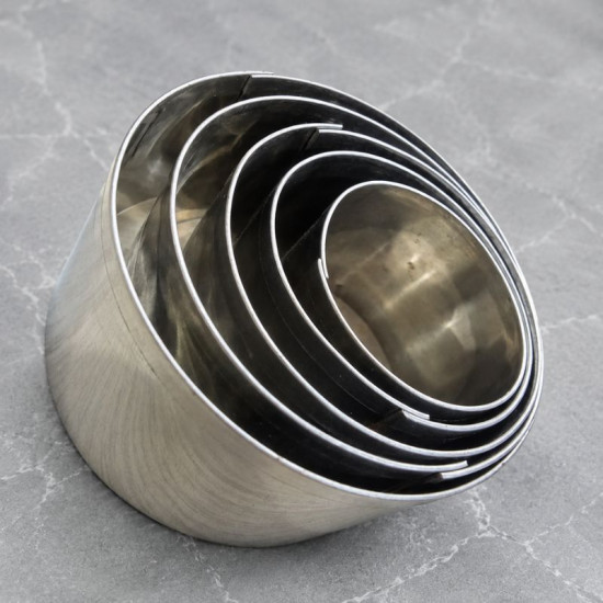 Round Shape Stainless Steel Cookie Cutter (Set of 5)
