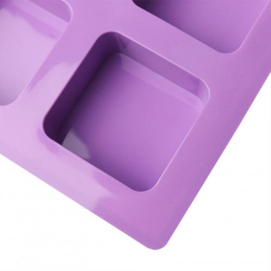 https://www.bakeshake.co.in/image/cache/catalog/products/square%20silicone%20mould%205-550x550.jpeg