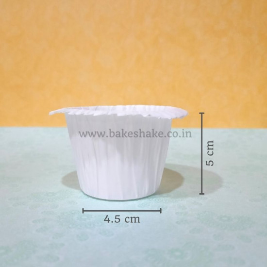 White Bake and Serve Muffin Moulds - 113